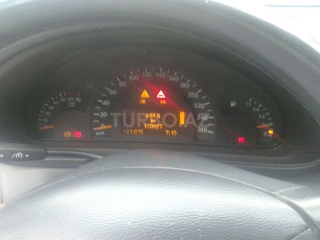 Mercedes C 240 2000, 171,000 km - 2.6 л - Bakı