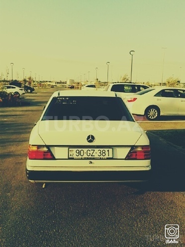 Mercedes E 200 1991, 280,000 km - 2.0 л - Bakı