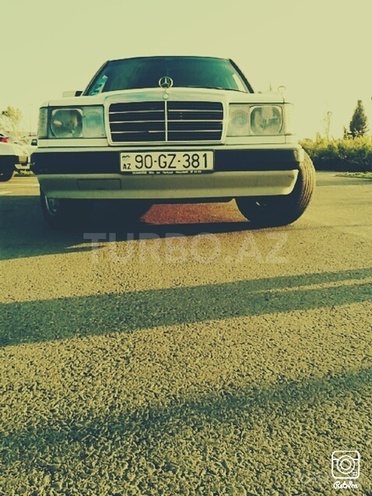 Mercedes E 200 1991, 280,000 km - 2.0 л - Bakı