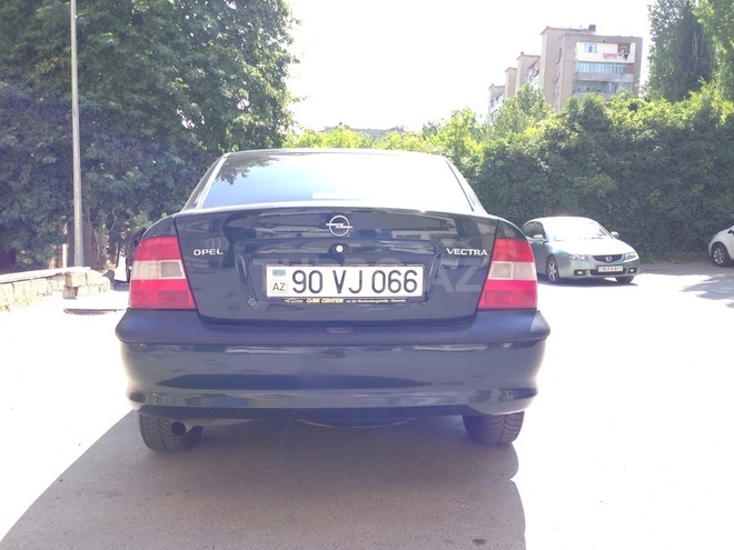 Opel Vectra 1998, 211,000 km - 2.0 l - Bakı