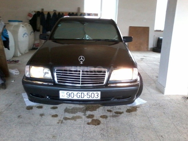 Mercedes C 180 1997, 245,963 km - 1.8 l - Bakı