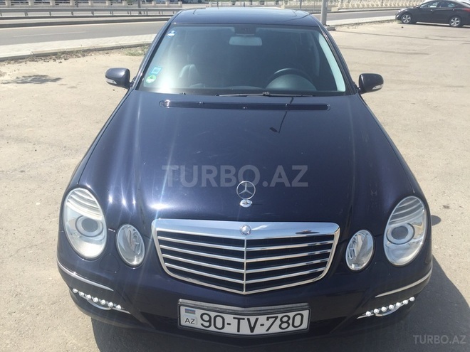 Mercedes E 320 2006, 136,000 km - 3.0 l - Bakı