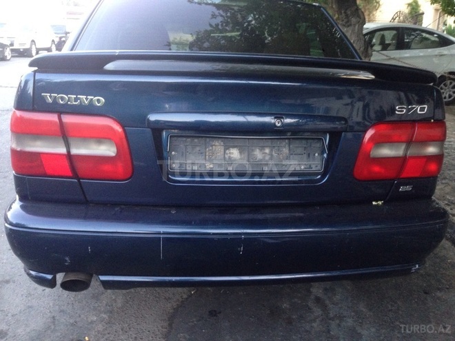 Volvo  1999, 239,000 km - 2.4 l - Bakı