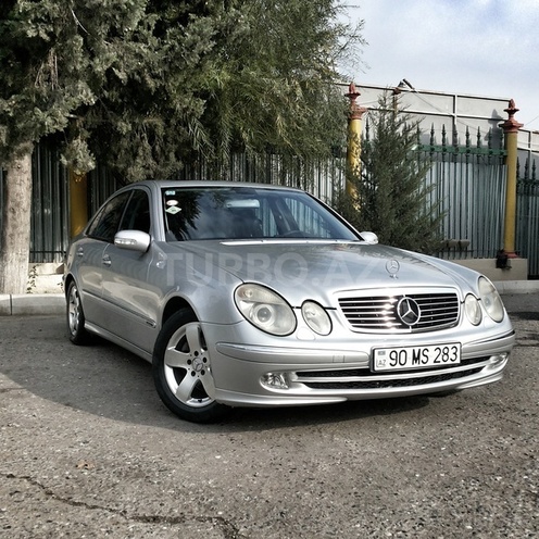Mercedes E 270 2002, 250,000 km - 2.7 l - Bakı