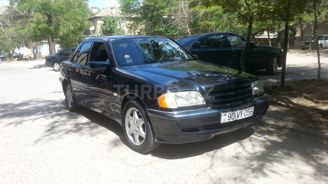 Mercedes C 240 1998, 240,000 km - 2.4 l - Bakı