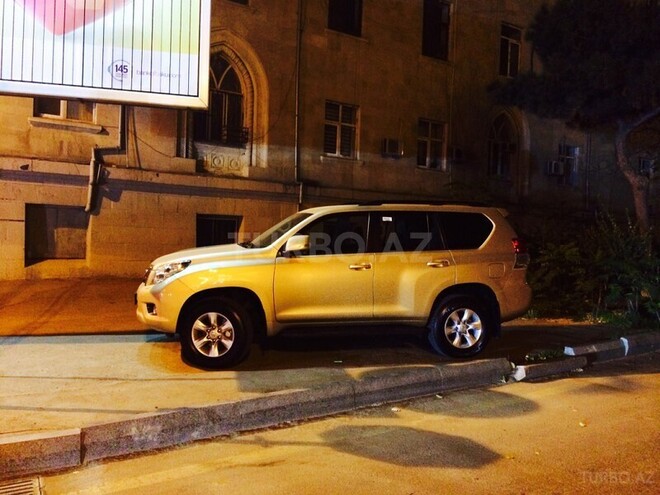 Toyota Prado 2012, 16,000 km - 2.7 l - Bakı