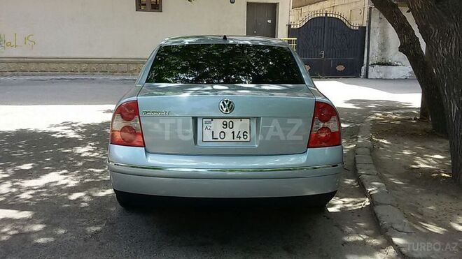 Volkswagen Passat 2004, 230,000 km - 1.8 l - Bakı