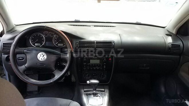 Volkswagen Passat 2004, 230,000 km - 1.8 l - Bakı