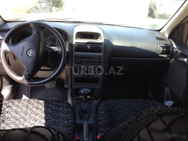 Opel Astra 2004, 125,700 km - 1.8 л - Bakı