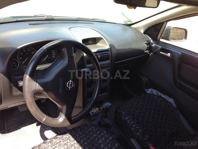 Opel Astra 2004, 125,700 km - 1.8 л - Bakı