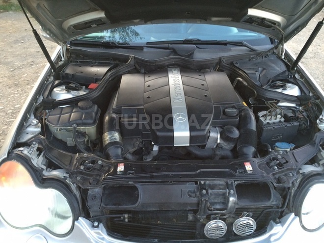 Mercedes C 240 2001, 286,000 km - 2.6 l - Bakı