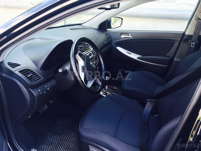 Hyundai Accent 2013, 17,500 km - 1.6 l - Bakı