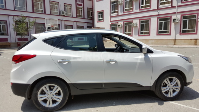 Hyundai ix35 2013, 20,100 km - 2.0 l - Bakı
