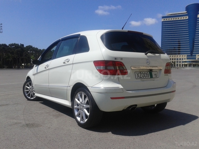 Mercedes B 170 2007, 74,000 km - 1.7 л - Bakı