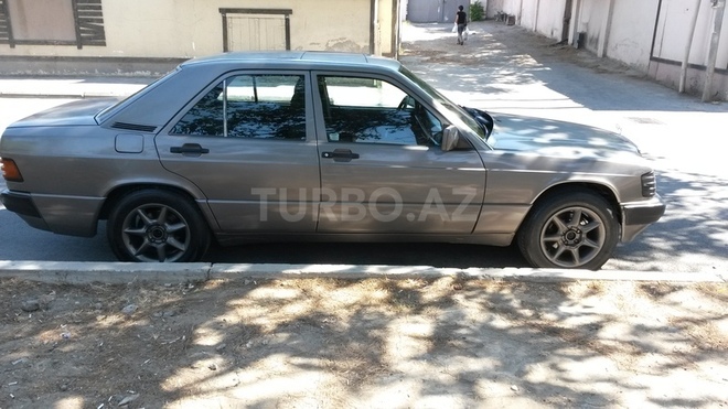 Mercedes 190 1990, 586,000 km - 2.5 л - Bakı