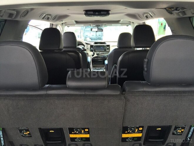 Toyota Sienna 2011, 16,598 km - 3.5 l - Bakı