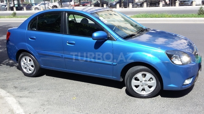 Kia Rio 2011, 133,000 km - 1.4 л - Bakı