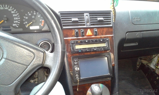 Mercedes C 240 1997, 20,000 km - 2.4 l - Bakı