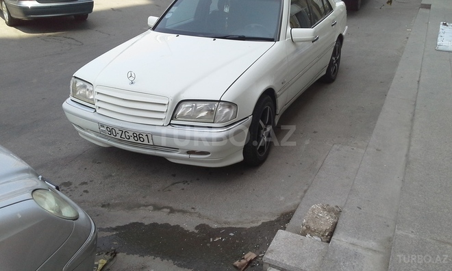 Mercedes C 240 1997, 20,000 km - 2.4 l - Bakı