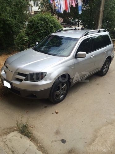 Mitsubishi Pajero 2002, 140,000 km - 2.4 л - Bakı