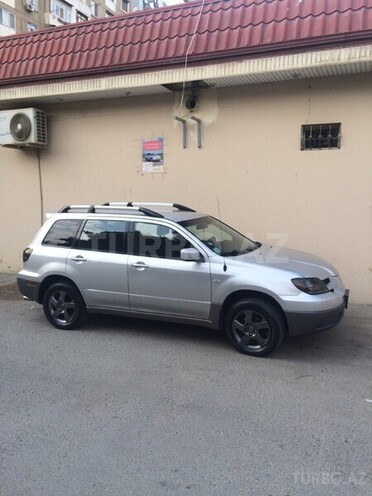 Mitsubishi Pajero 2002, 140,000 km - 2.4 л - Bakı
