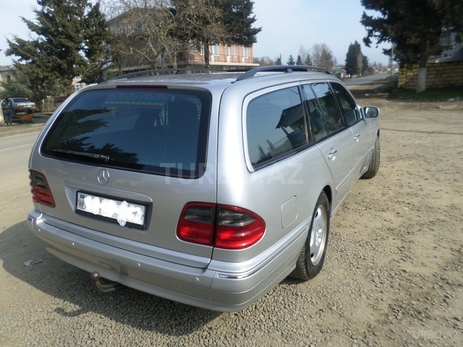 Mercedes E 270 2000, 187,000 km - 2.7 l - Lənkəran