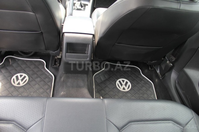 Volkswagen Passat 2012, 85,000 km - 2.5 l - Bakı