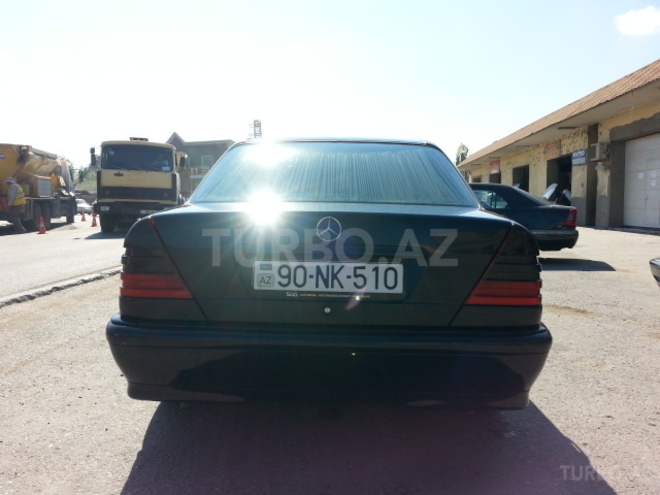 Mercedes C 200 1997, 250,000 km - 2.0 l - Bakı