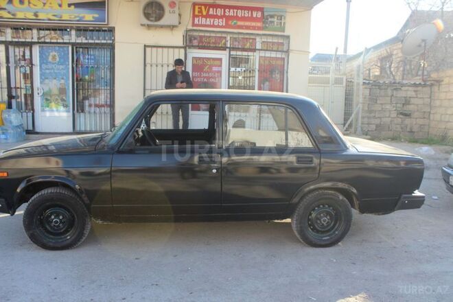 LADA (VAZ) 2107 2010, 137,000 km - 1.6 l - Bakı