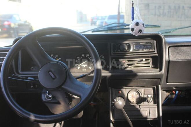 LADA (VAZ) 2107 2010, 137,000 km - 1.6 l - Bakı