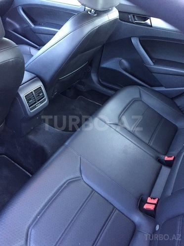 Volkswagen Passat 2014, 19,500 km - 2.5 l - Bakı