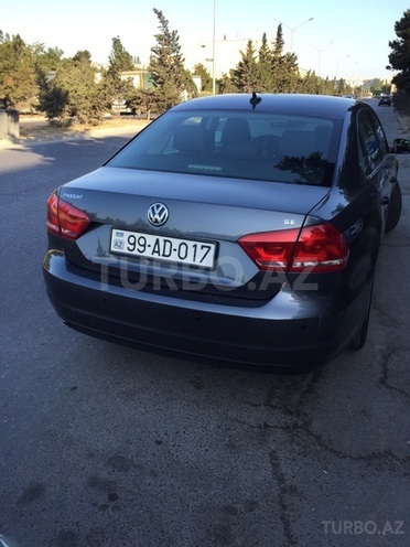 Volkswagen Passat 2014, 19,500 km - 2.5 l - Bakı