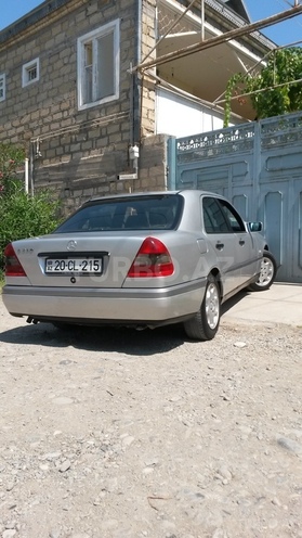 Mercedes C 230 1997, 560,000 km - 2.3 l - Bakı