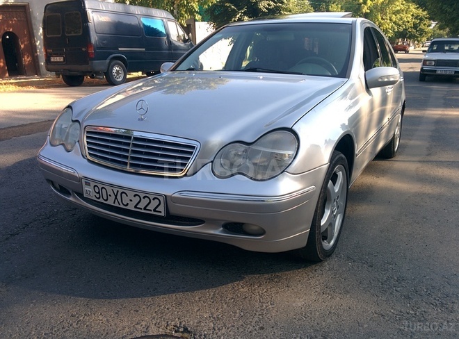 Mercedes C 240 2002, 80,000 km - 2.6 л - Bakı
