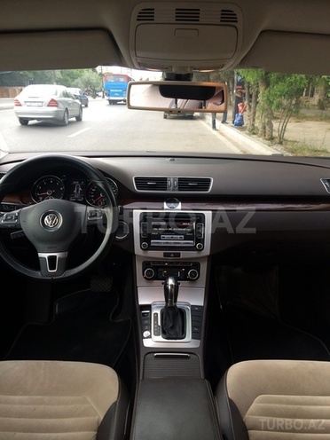 Volkswagen Passat 2012, 69,000 km - 1.8 l - Bakı