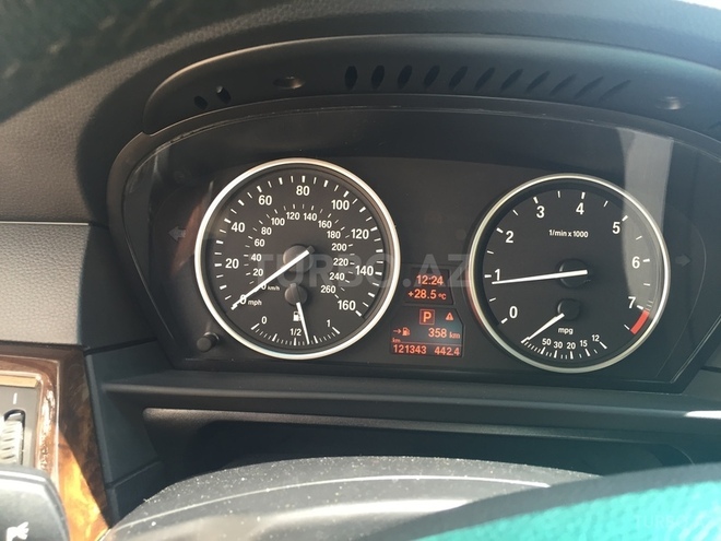 BMW 530 2008, 120,000 km - 3.0 l - Bakı