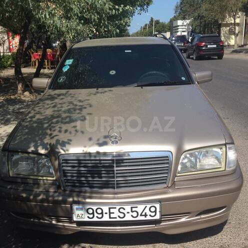 Mercedes C 220 1999, 298,000 km - 2.2 l - Bakı