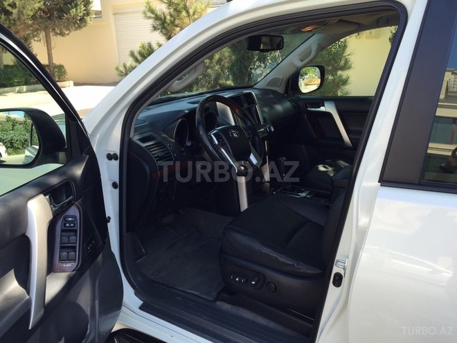 Toyota Prado 2012, 61,000 km - 4.0 l - Bakı
