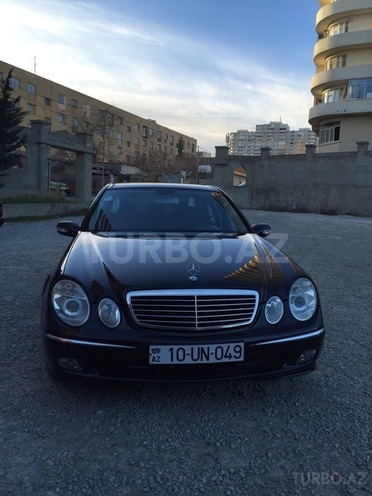 Mercedes E 320 2004, 220,022 km - 3.2 l - Bakı