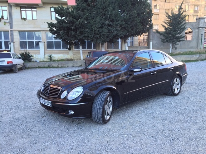 Mercedes E 320 2004, 220,022 km - 3.2 l - Bakı