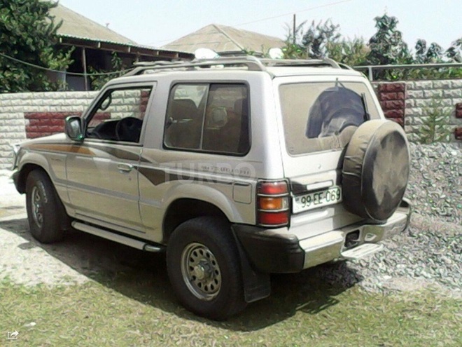 Mitsubishi Pajero 1998, 93,500 km - 2.4 л - Bakı