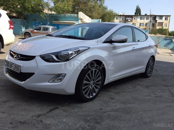 Hyundai Elantra 2012, 32,481 km - 1.8 l - Bakı
