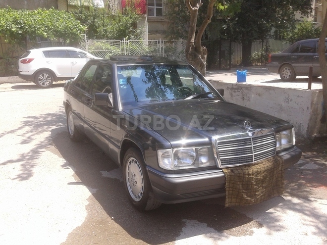 Mercedes 190 1991, 150,000 km - 2.3 l - Bakı