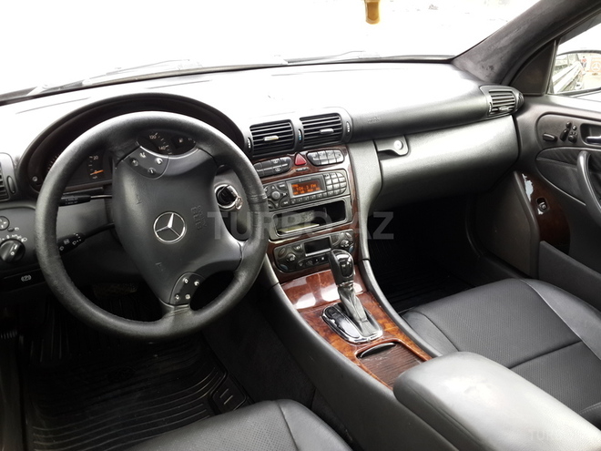 Mercedes C 240 2000, 200,000 km - 2.4 l - Bakı