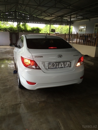 Hyundai Accent 2013, 38,000 km - 1.4 l - Bakı