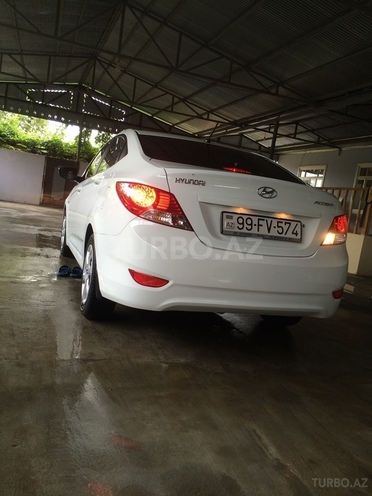 Hyundai Accent 2013, 38,000 km - 1.4 l - Bakı