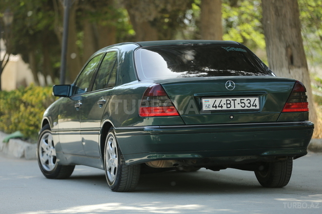 Mercedes C 180 1999, 194,000 km - 1.8 l - Bakı