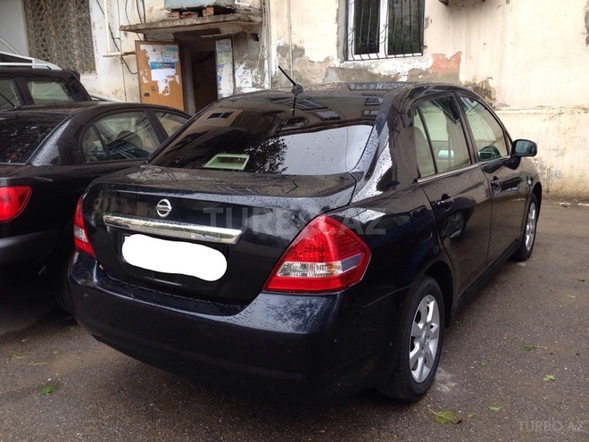 Nissan Tiida 2008, 85,000 km - 1.6 л - Bakı