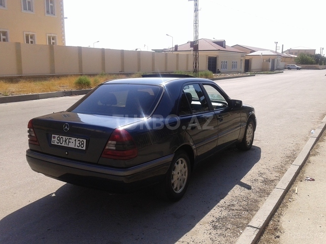 Mercedes C 180 1997, 244,000 km - 1.8 l - Bakı