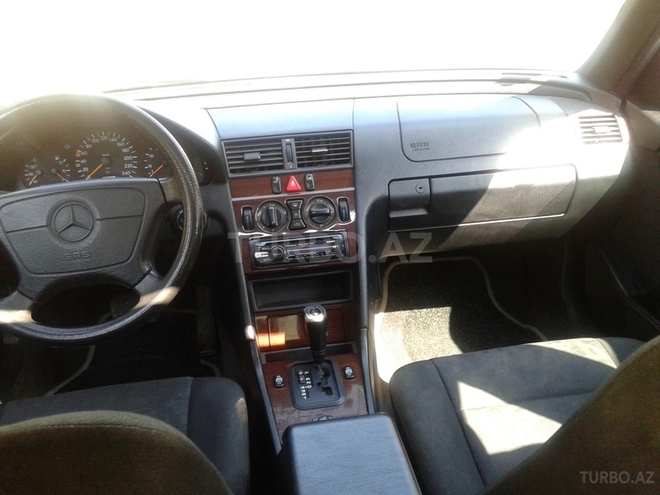 Mercedes C 180 1997, 244,000 km - 1.8 l - Bakı